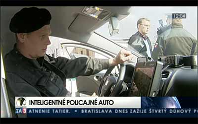 Image showcasing the National Car Registry application's achievement of winning the ITAPA Slovakia 2013 award in the 'best overall' category, recognizing its excellence in design and user experience.